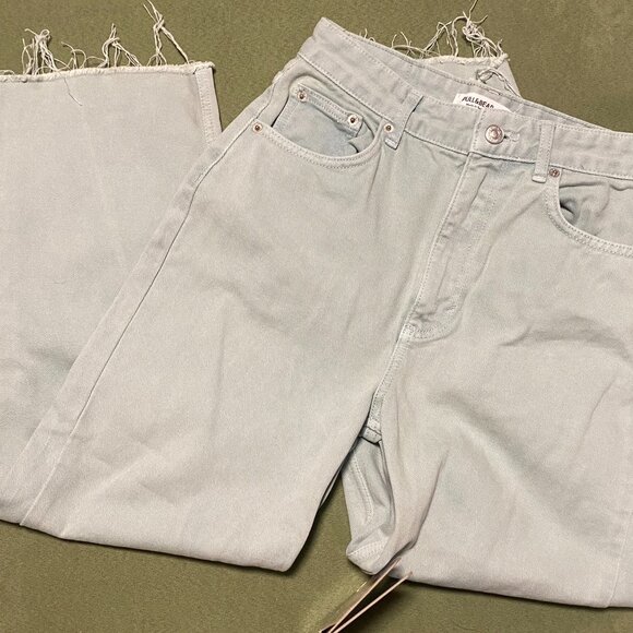 Pull and Bear Jeans Size 4 Jeans - Picture 1 of 4